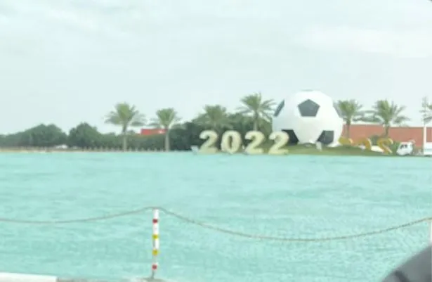 hip-on hip-off Doha tour